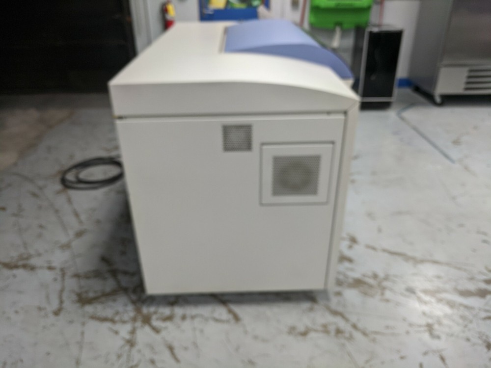 Screen PT-R 4100 CTP plate setter.
