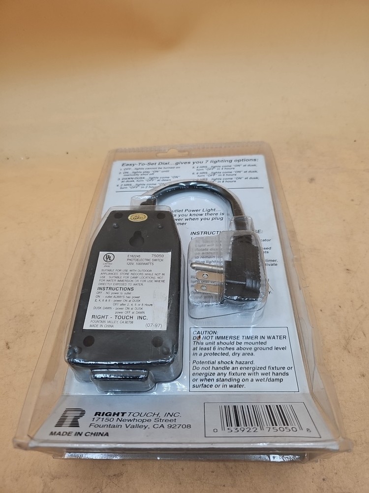 Right Light 75050 Automatic Photoelectric Eye Timer.