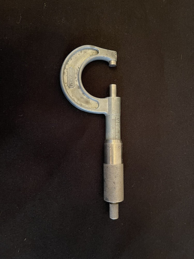 ~ VINTAGE NATIONAL 0-1'' OUTSIDE MICROMETER ~