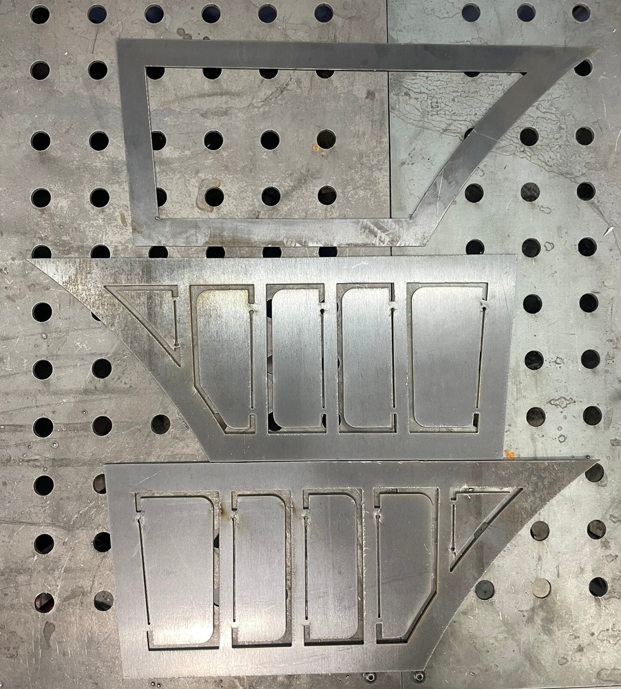 E36 Front Fender Vents / Heat Extractors