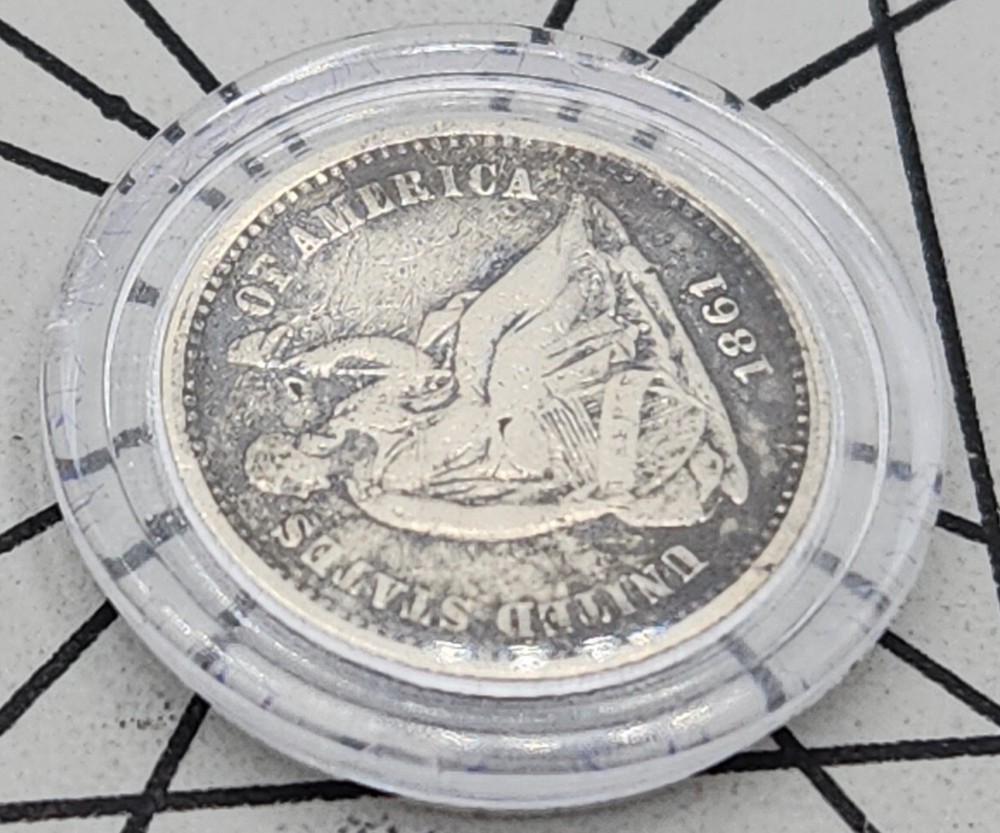 1861 U.S. Liberty Seated Half Dime V4