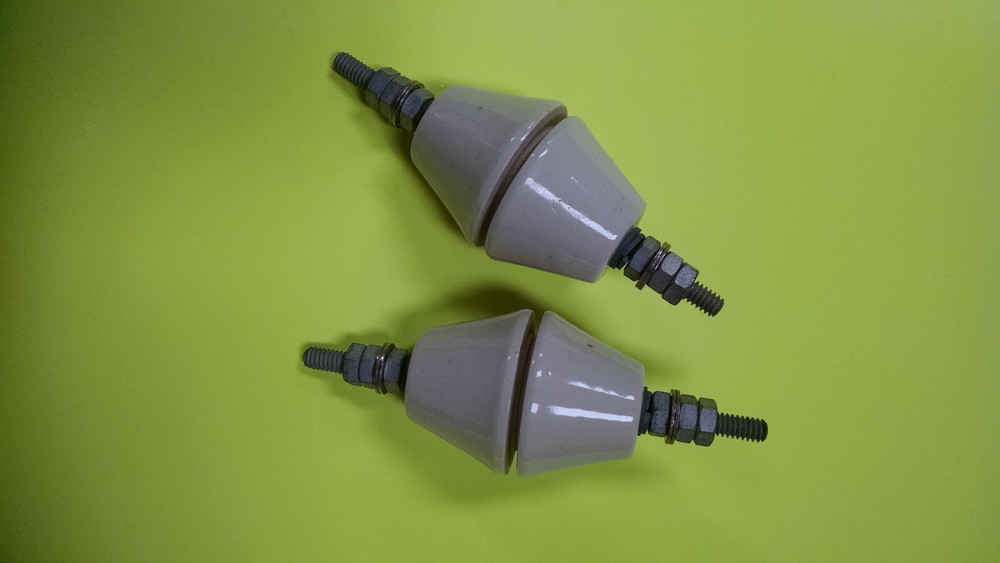 Ham Antenna Through Hole Ceramic Insulator Assemblies. Price is for two.
