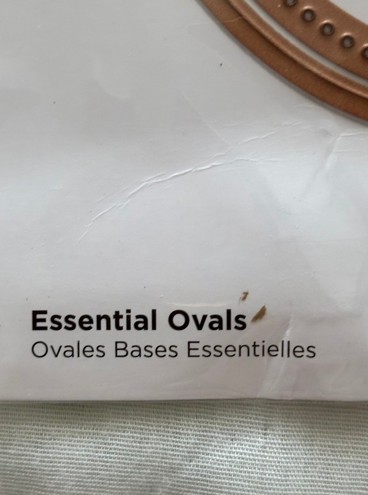 Spellbinders ESSENTIALS OVALS Cutting Dies- 8 Cutting Dies