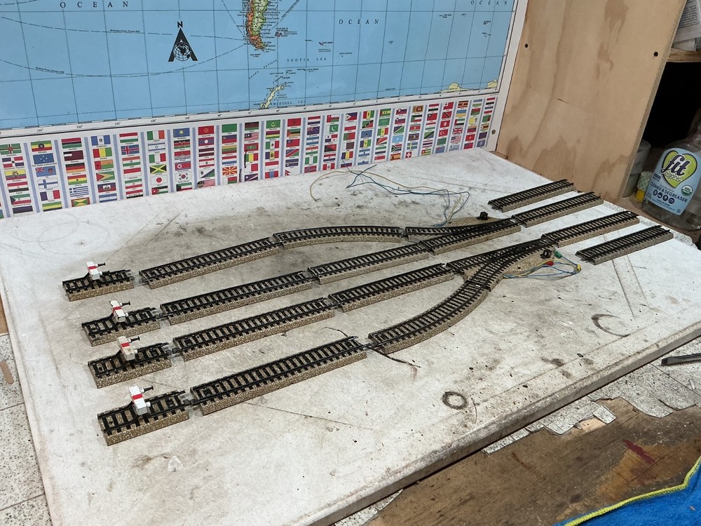 Marklin M Track - SET H0 scale End Station Loading Area