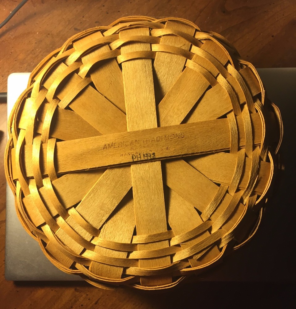 Gooseberry Patch Handled Muffin Basket 1998