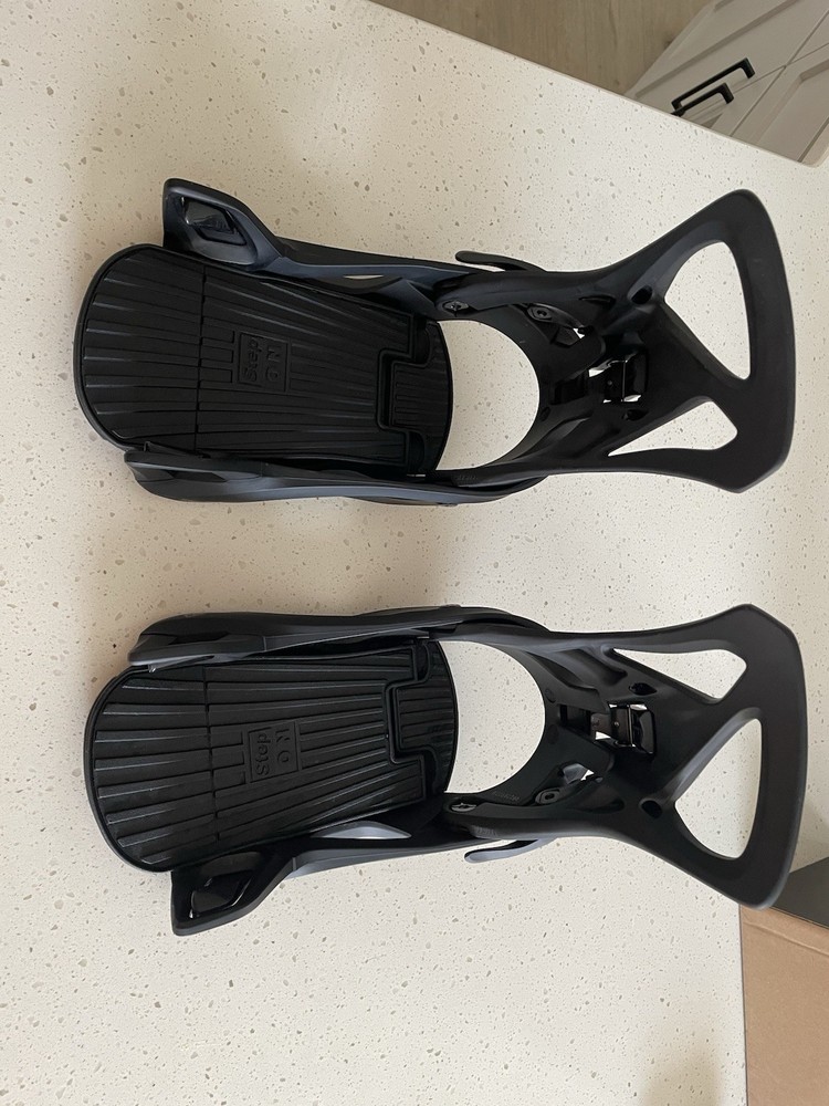 Burton Step On Women's Snowboard Bindings Black Medium Re:Flex Combo Disc