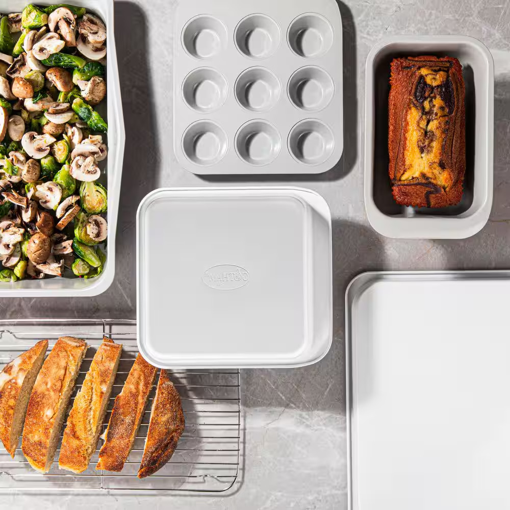 6-Piece White Ceramic Nonstick Stackable Bakeware Set