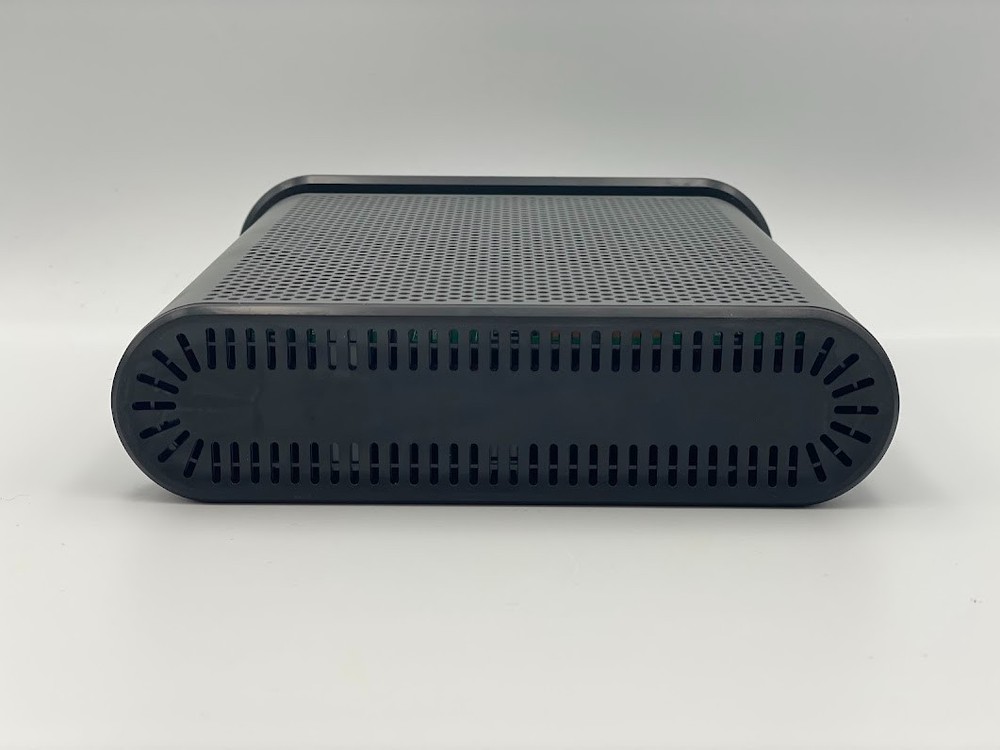 Motorola MG7700 Modem WiFi Router Combo