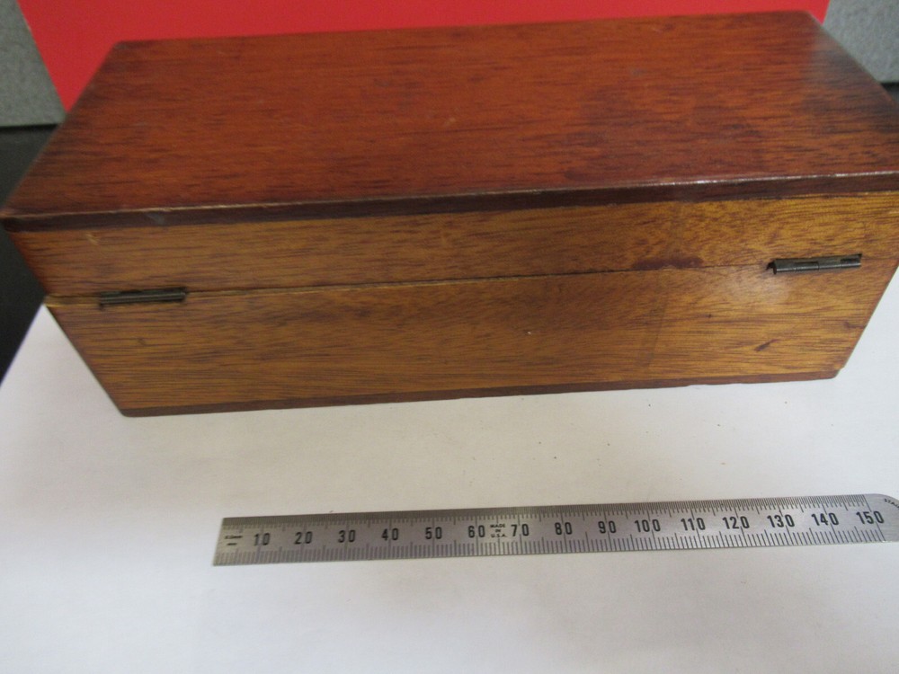 ANTIQUE WOOD CONTAINER EMPTY VERY OLD SCOPE  MICROSCOPE PART AS PICTURED T9-A-49