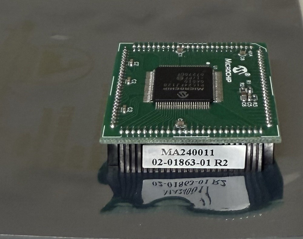 Microchip PIC24FJ128GA010 Module