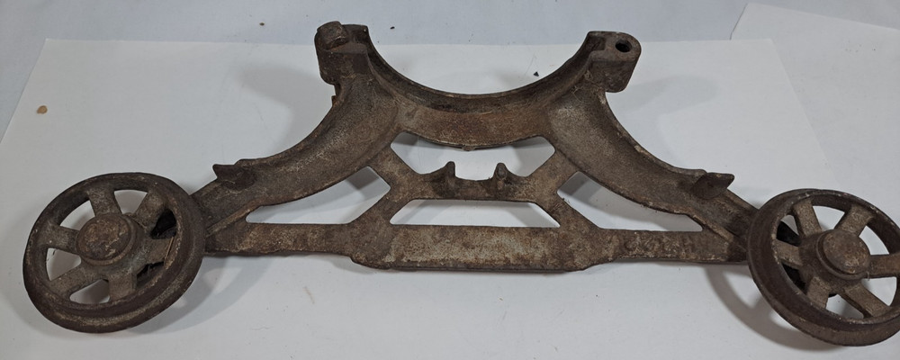 Clover Leaf Barn Trolley Side Plate Part Primitive