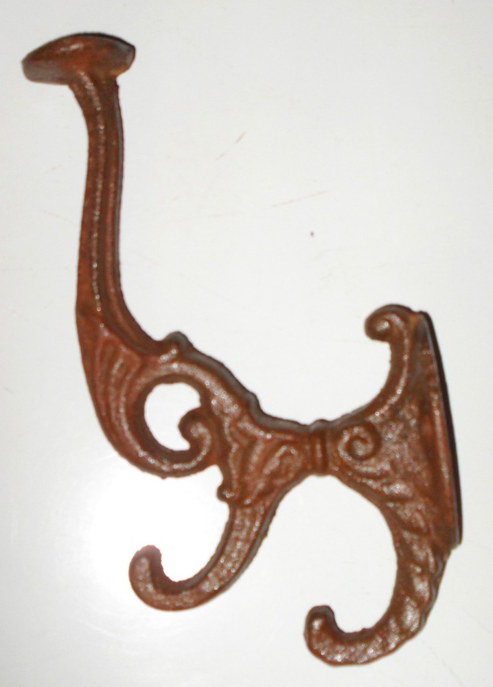 Beautiful LARGE cast iron VICTORIAN 3-TIER wall HOOK