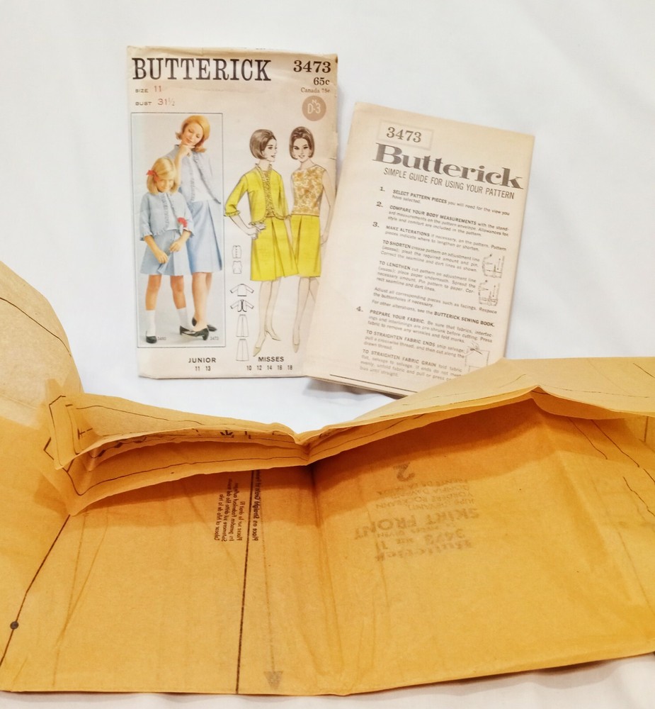 Jacket Skirt Blouse Pattern Junior Size 11 Butterick 3473 VTG UnCut Bust 31.5"