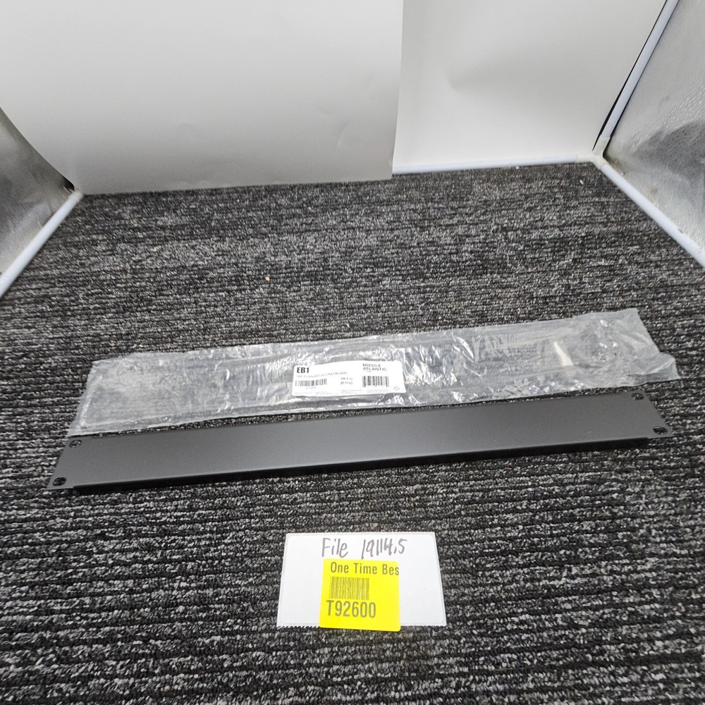 Middle Atlantic EB1 1 Space Blanking Panel Black Durable for 19" Rack Mounts