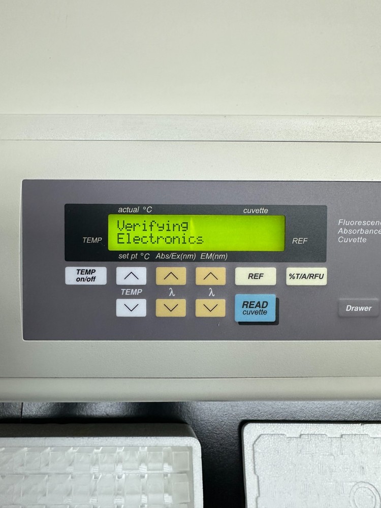 Molecular Devices SpectraMax M2 Microplate Reader Pro 6.3 TESTED with WARRANTY