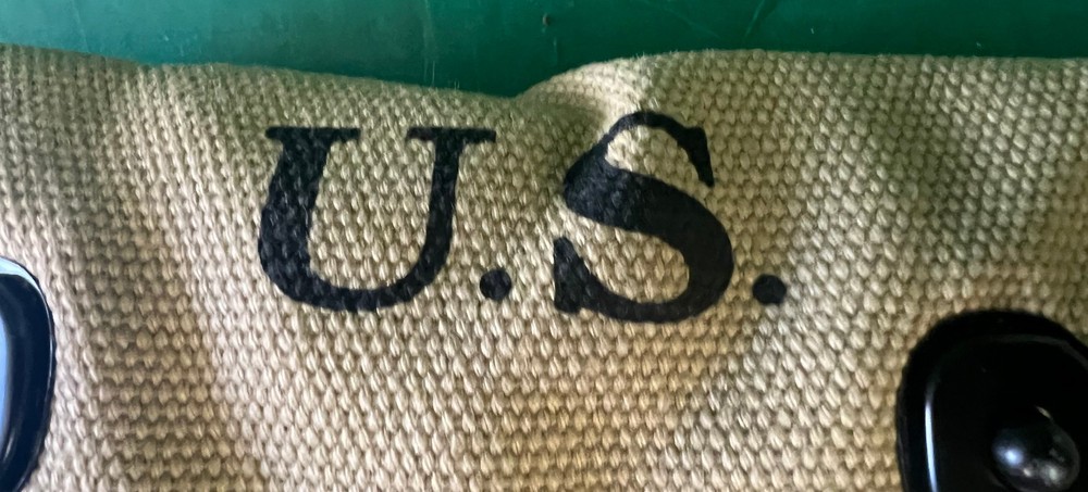 U.S. MODEL SHOTGUN SHELL POUCH KHAKI 1942