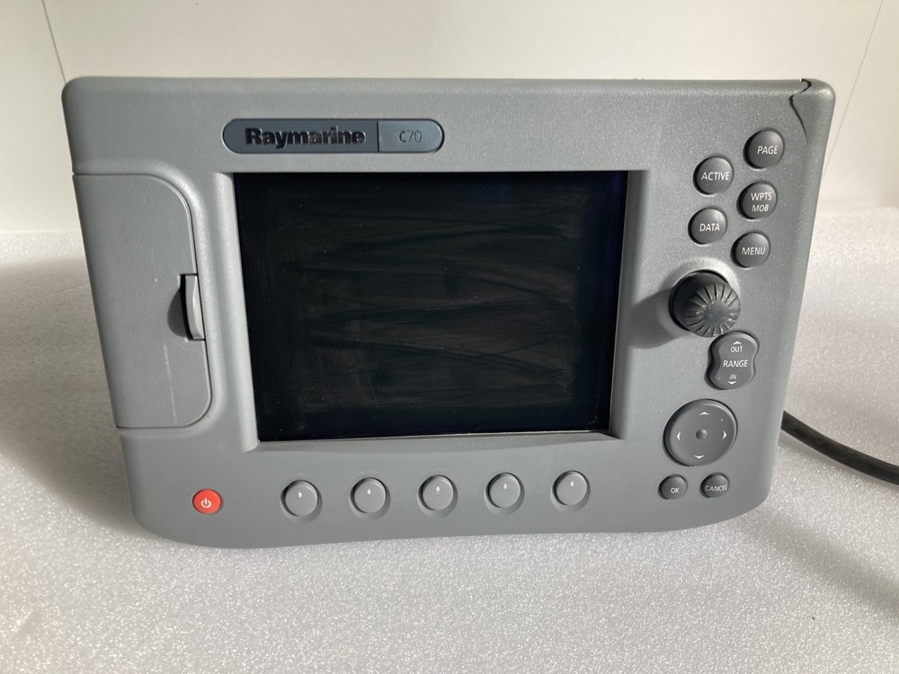 Raymarine C70 MFD Chartplotter GPS Radar E02018 w/ Cover, Bezel, Power – Tested