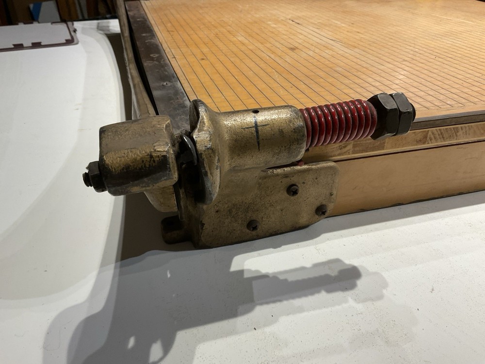30” Paper Cutter