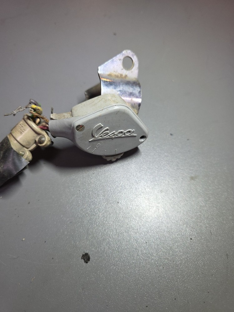 Faro Basso Light Switch