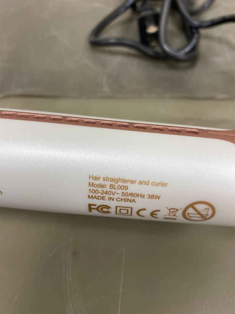 Blushmarks hair straightener