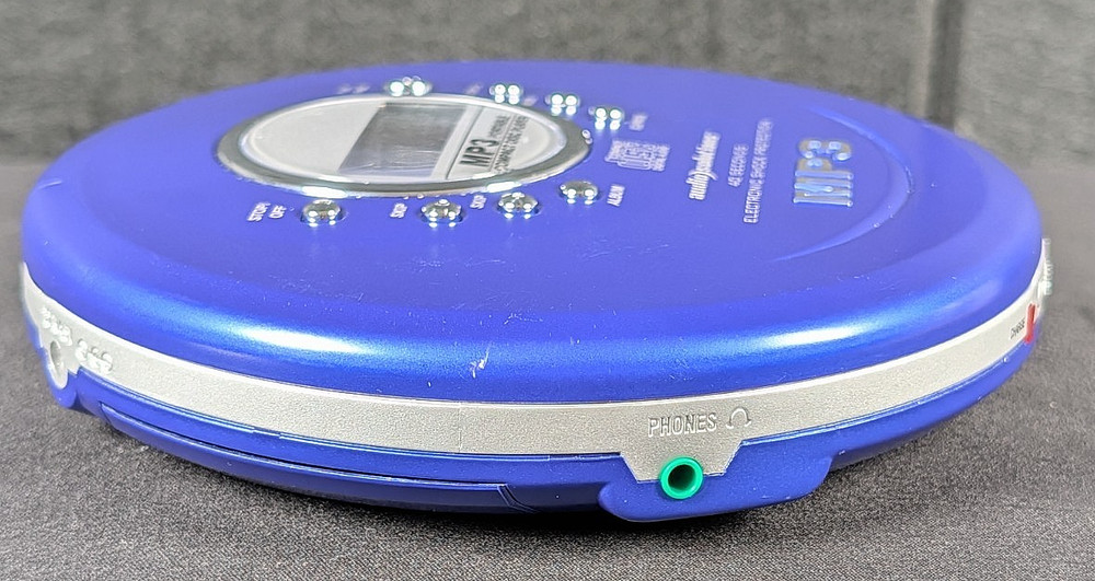 Audio Solutions MP3 Portable Compact Disc/CD Player #ATC-351 - WORKS - See Video