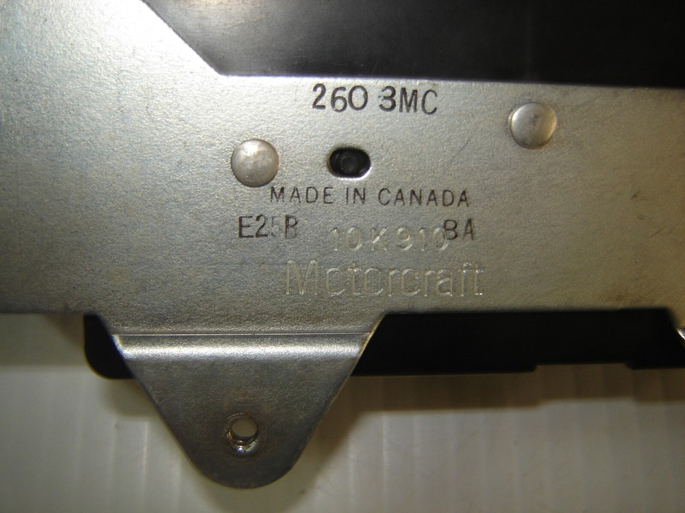 84-89 90-92 Lincoln LSC Warning System Indicator Control Module E25B-10K910-BA