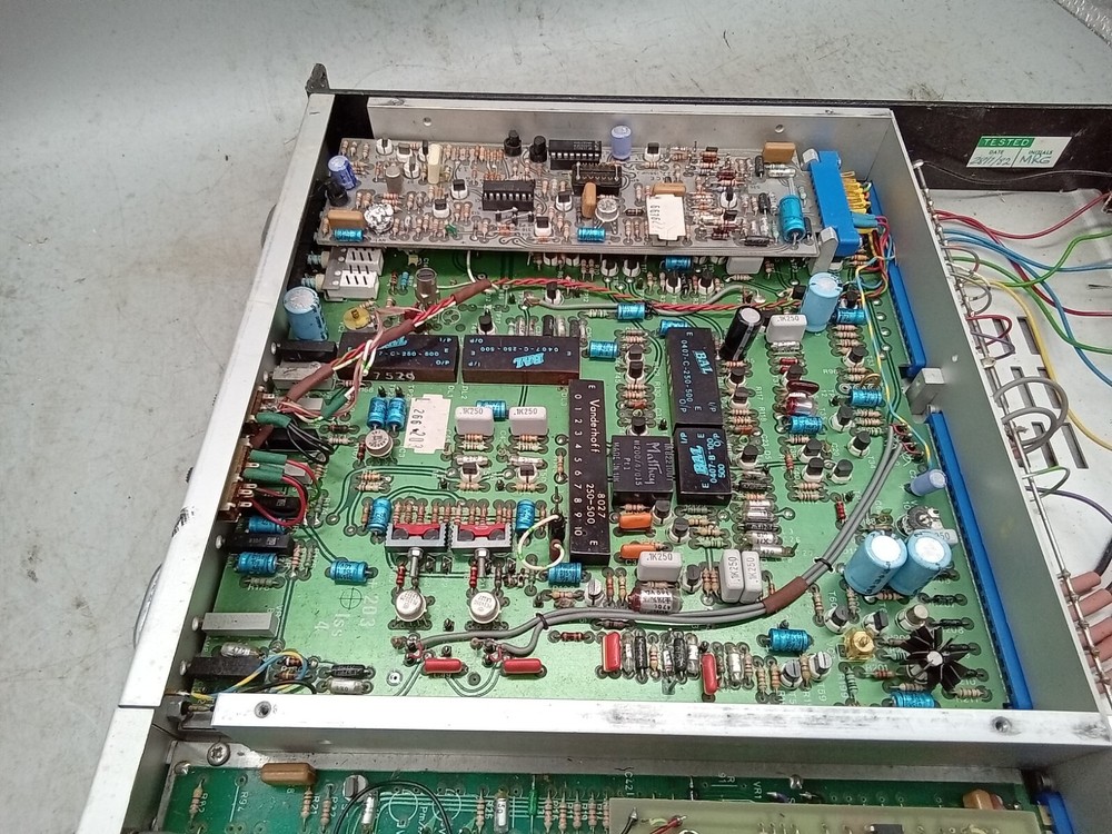 Michael Cox Electronics Ltd.; England NTSC CODER 203 +302/2BG + POWER SUPPLY