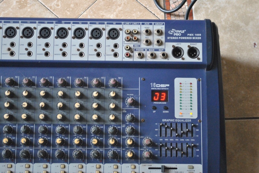 pyle pro pmx 1608 16 chanel 1200 watts mixer