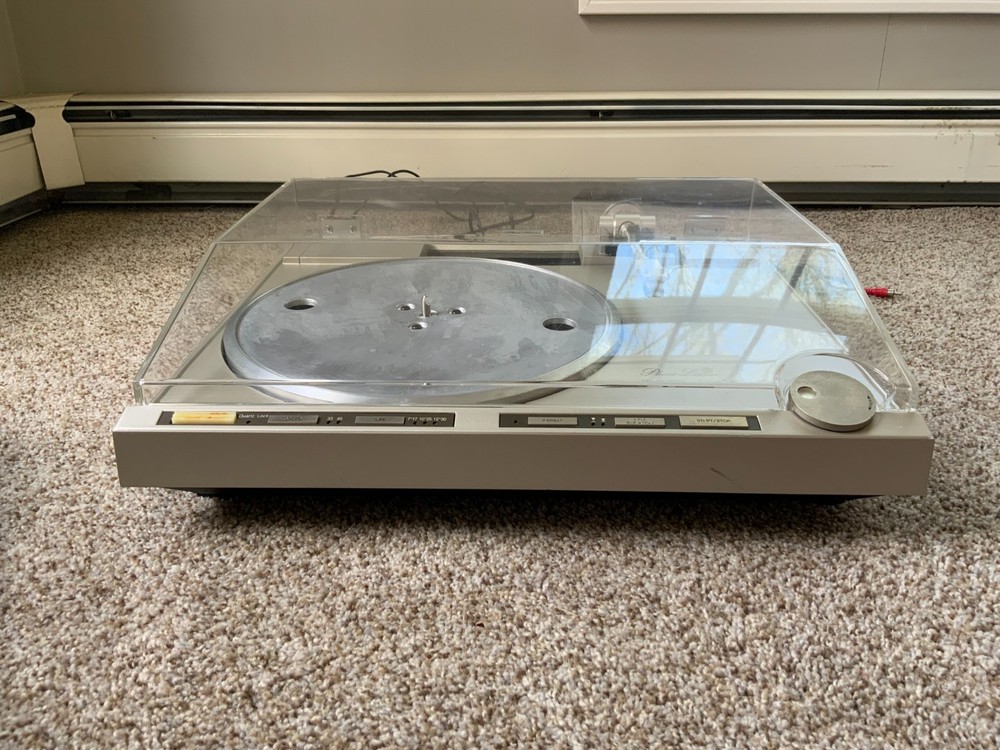 Phase Linear Model 8000 Linear Motor Turntable Series 2 - Untested - Powers On!