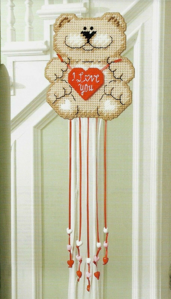 BEADED BEAR WIND CHIME VALENTINE HEART PLASTIC CANVAS PATTERN INSTRUCTIONS
