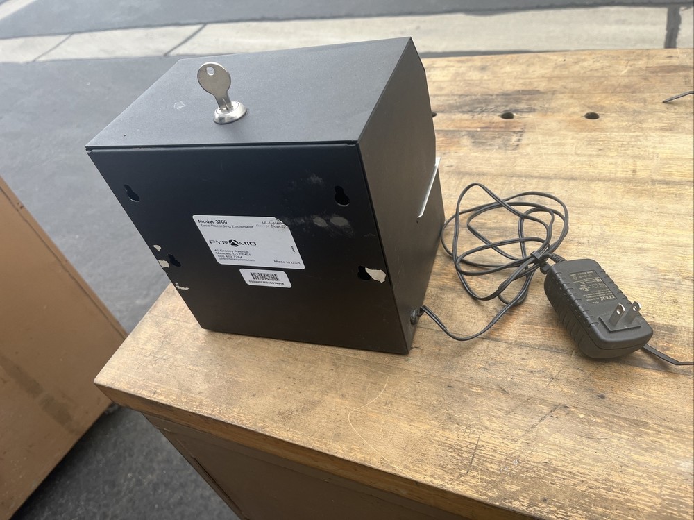 Pyramid Time Systems Model 3700 Heavy-Duty Time Clock