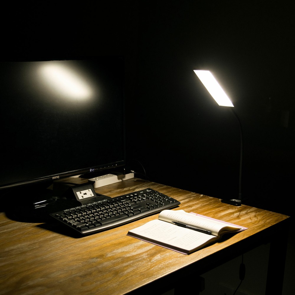 48LED USB LED Dimmable Clip On Desk Lamp Reading Table Night Light