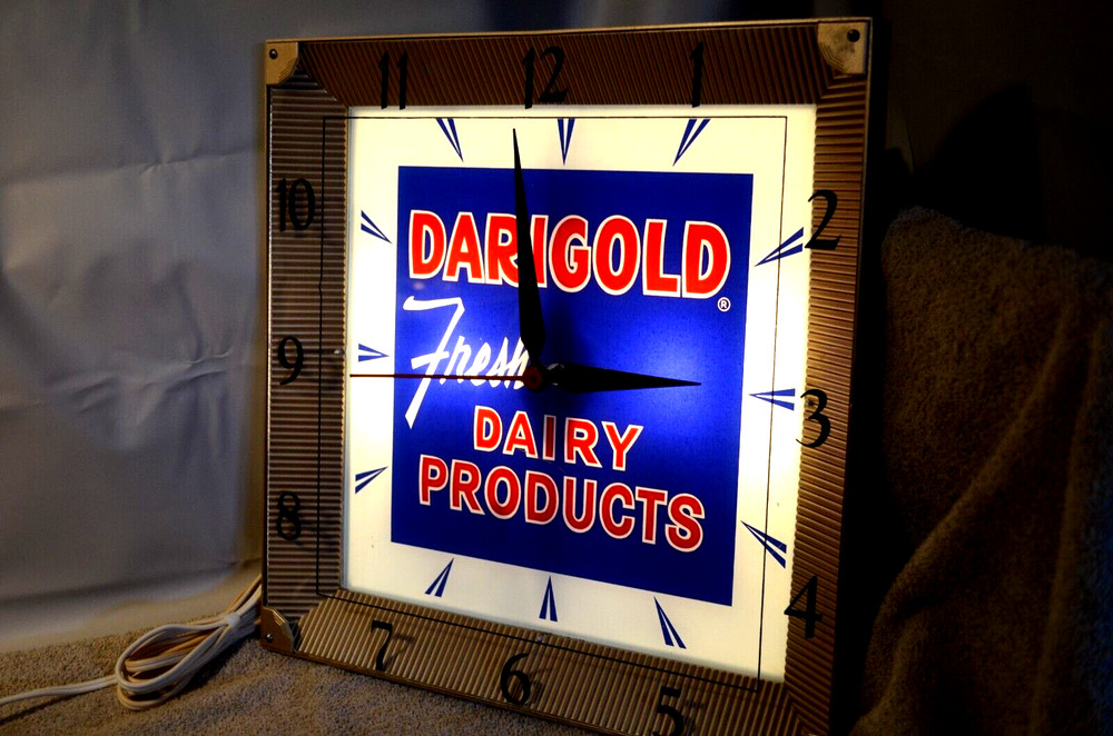 Rare Vintage Original Dari-Gold Advertising Lighted Clock!
