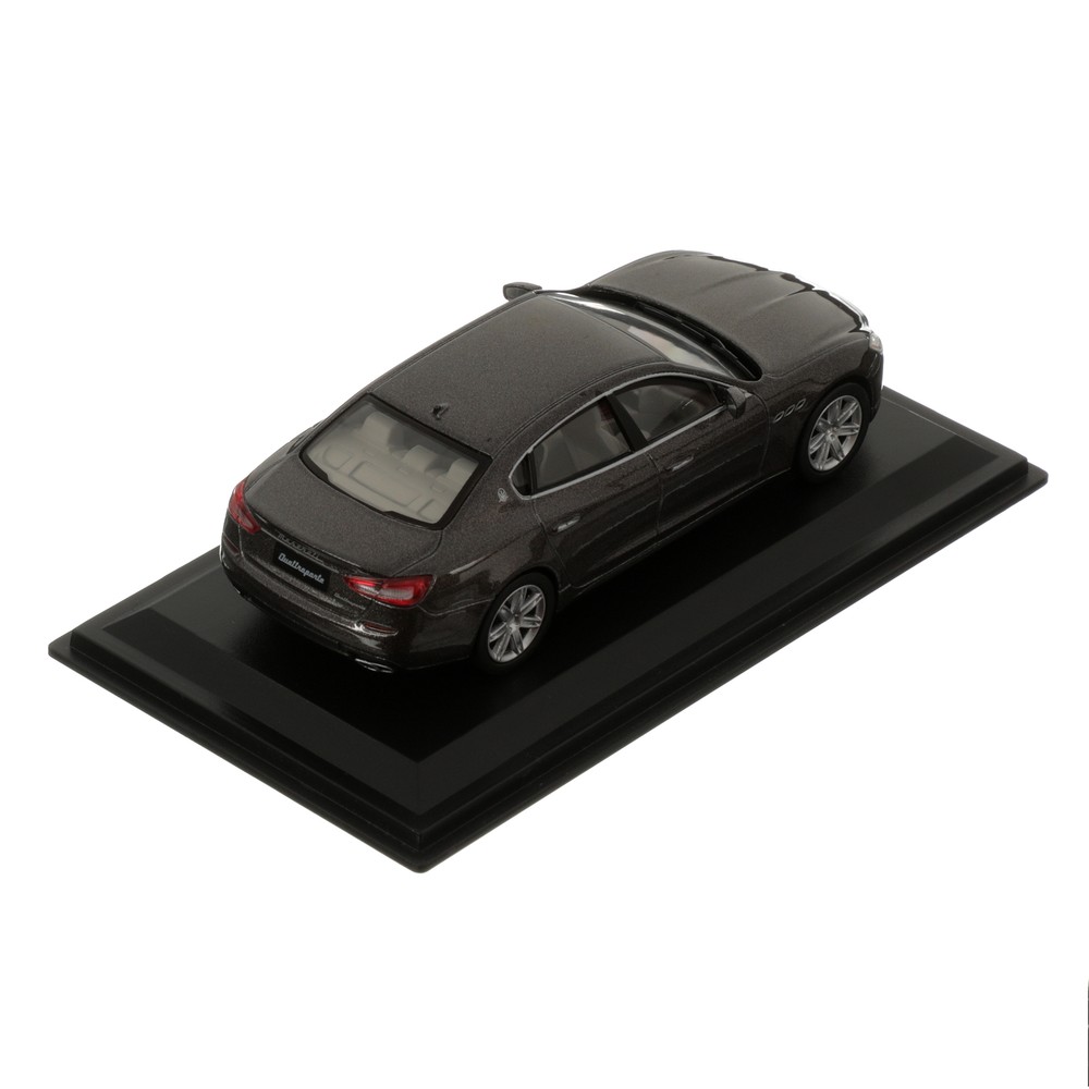 Maserati Bronzo Siena Car Model