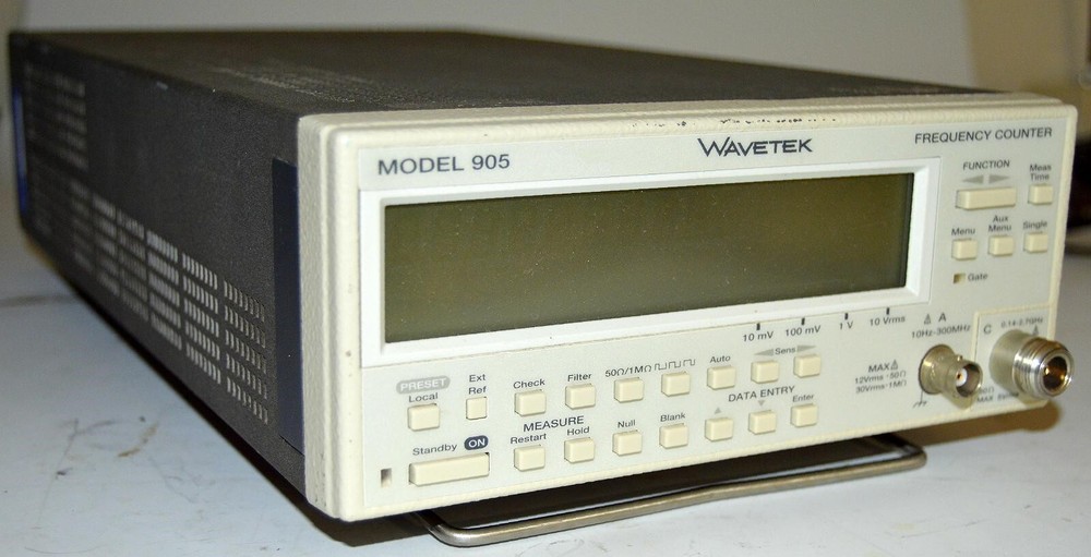 Wavetek 905 2.7 Ghz Frequency Counter w Opt 10, 40, 80