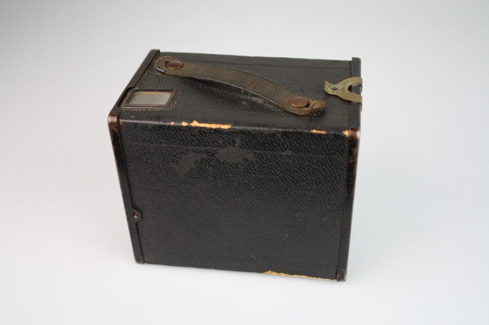 AGFA B-2 Cadet Vintage Box Camera