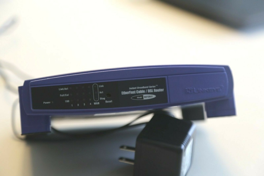Linksys BEFSR41 v2 EtherFast Cable/DSL Router 4Port Switch