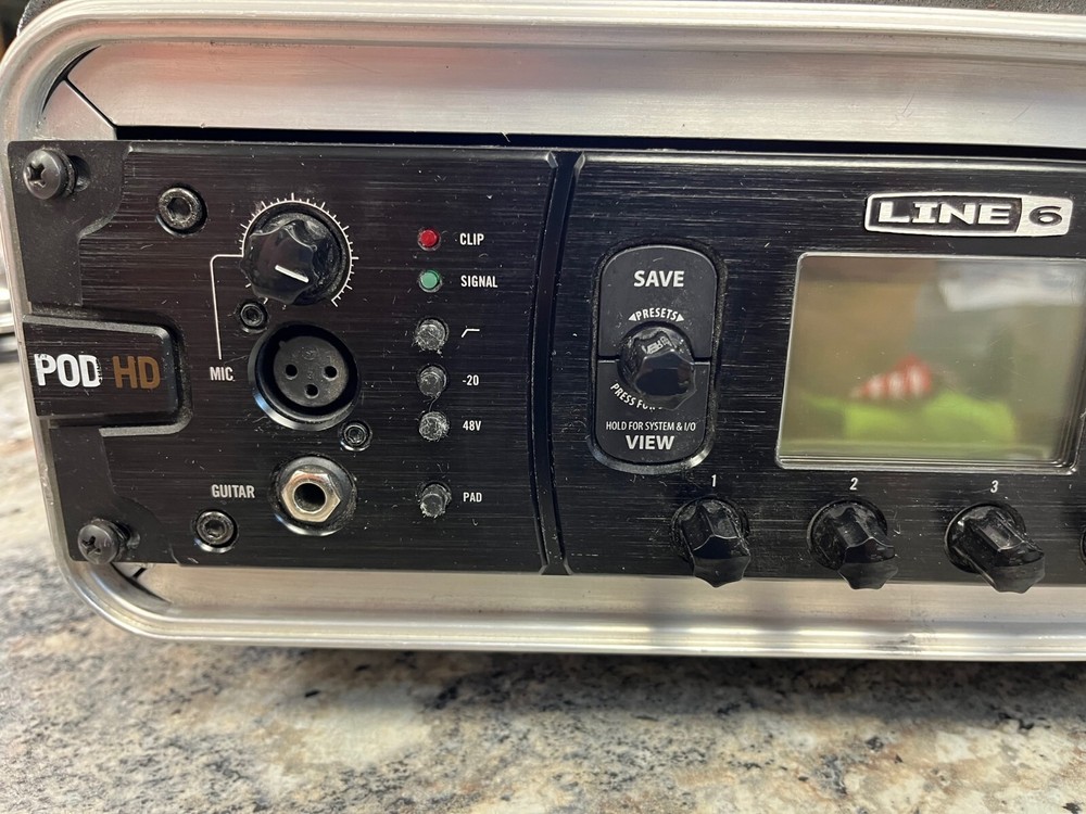 Line 6 Pod HD Pro X Guitar Multi-Effects Rackmount Effect Processor