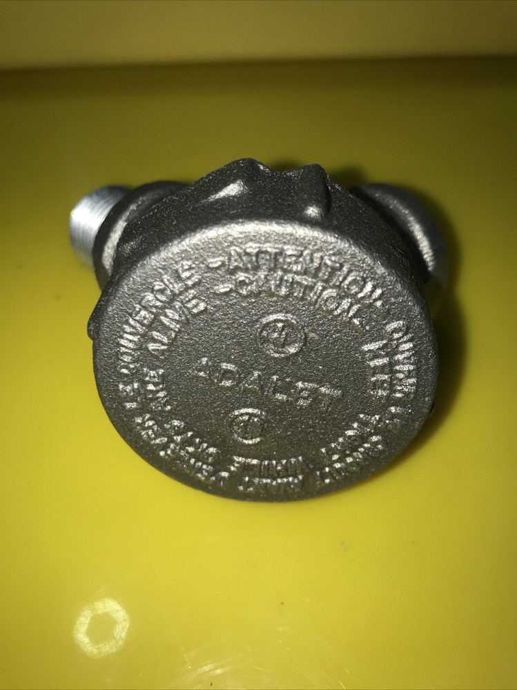 (1) ADALET MFL92 PULL ELBOW SHORT RADIUS 1/2" EXPLOSION PROOF CONDUIT FITTING