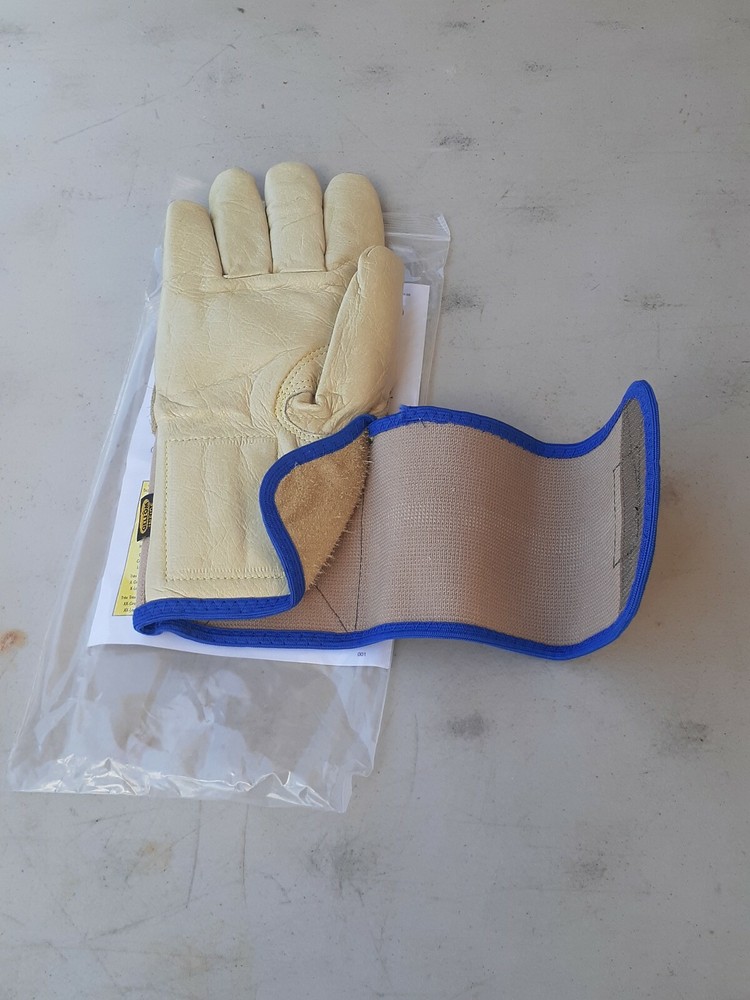New DECADE Work Glove Medium Right 49902W Premium Style Vibration Isolation