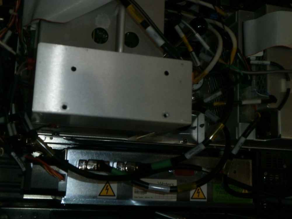 WATERS XEVO TQD quadrupole mass detector