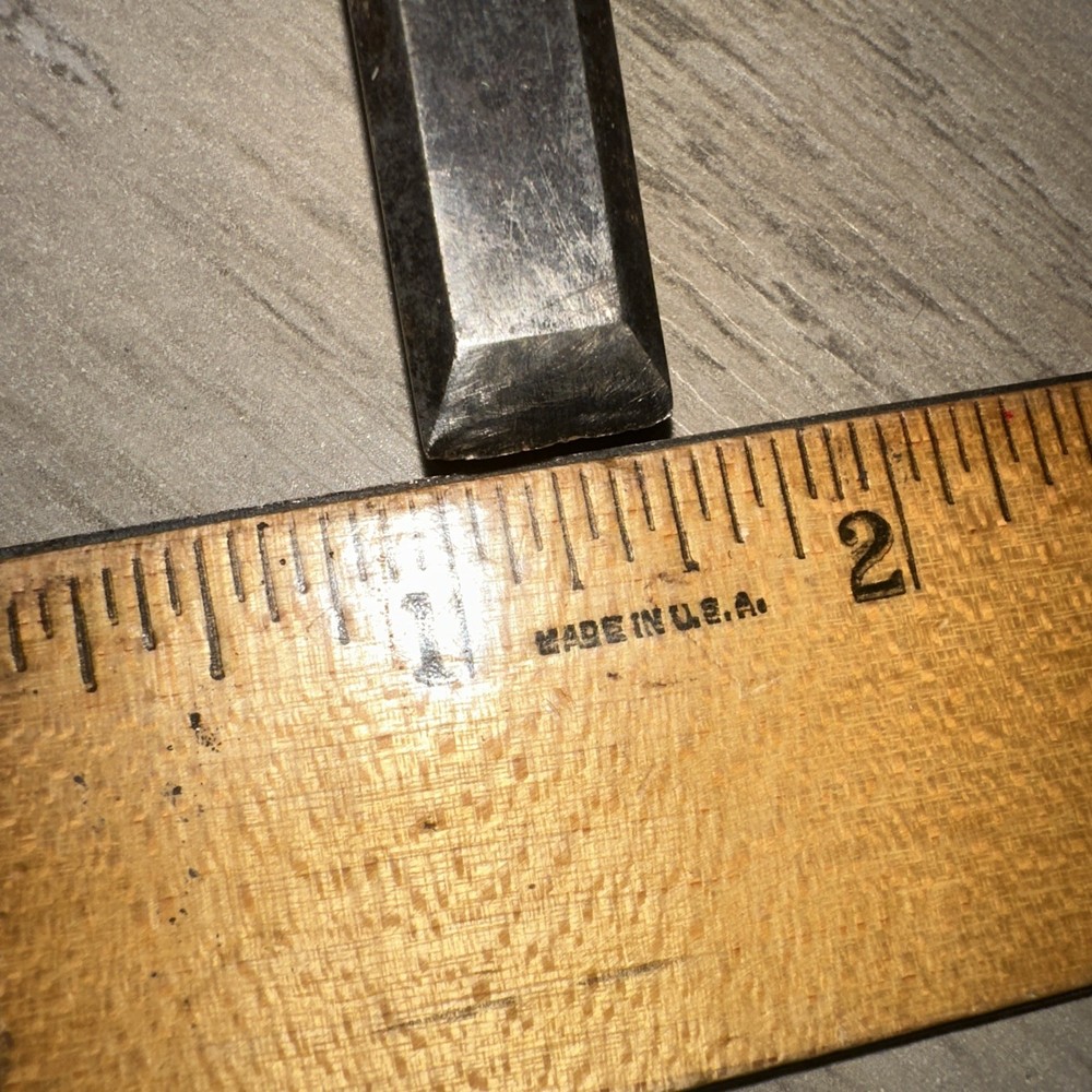 T.H. Witherby 1/2” Bevel Edge Wood Chisel Tool