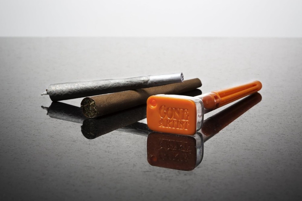 Effortless Cone Cigarette Rolling Aid for King-Size Products - 1200 Sheets