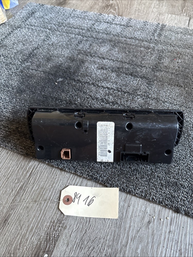 Freightliner Climate temperature control panel AC HVAC A22-60645-101