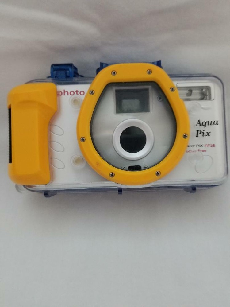 Aqua Pix 35 Underwater Camera