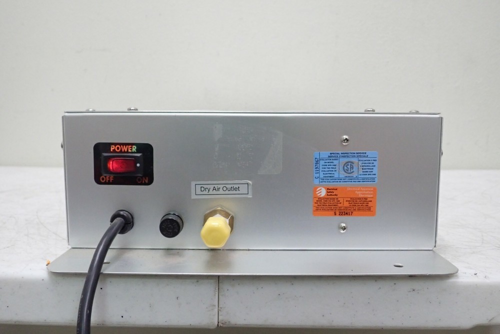 Tekran Model 1102 Air Dryer