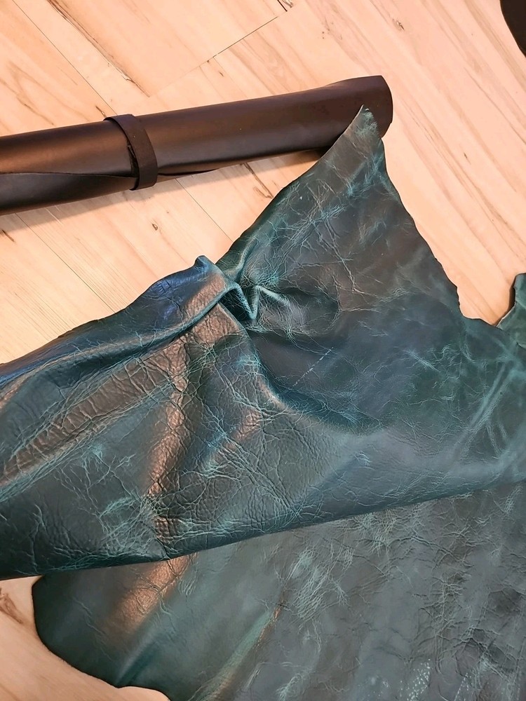 3-4oz VINTAGE PULL-UP DARK TURQUOISE TEAL DISTRESSED LEATHER HIDE SHEET,PANEL