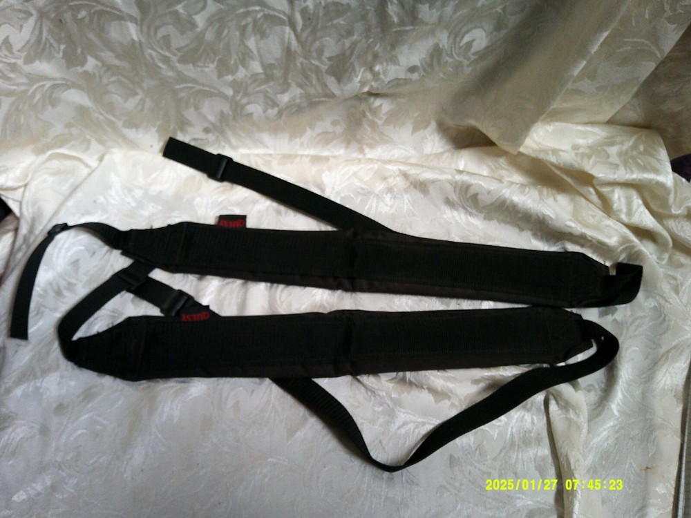 2 Quest brand padded backpack sholder straps