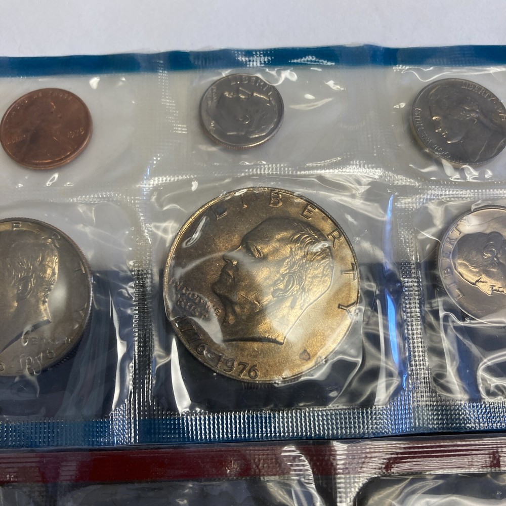 12 US Mints Sets 1967-1978; 12 SETS TOTAL Some Nice Toning