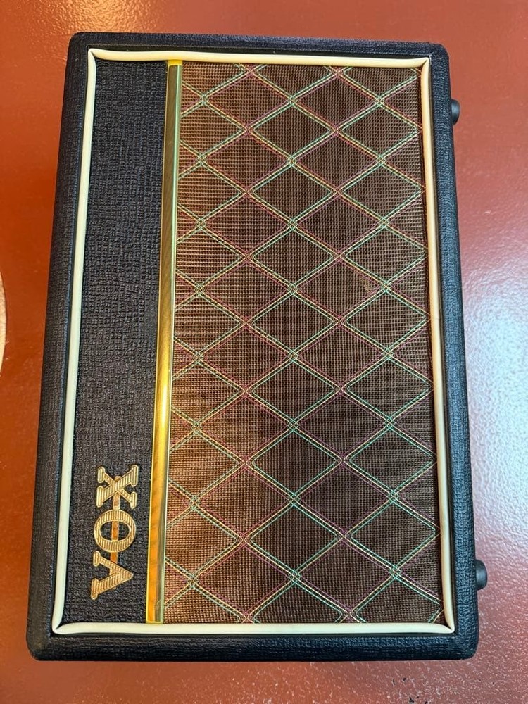 Fernandes electric guitar gradation blue